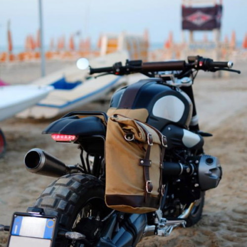 BMW R nineT サイドバッグ | バンザイ・モーター・ワークス