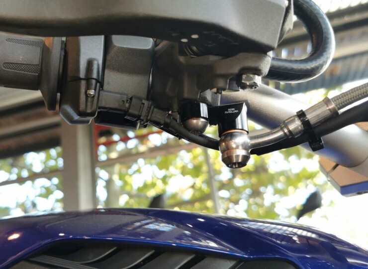 B19EXTADAPTER+3_UNIV