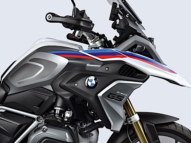 B15BMWGSTS+FEND