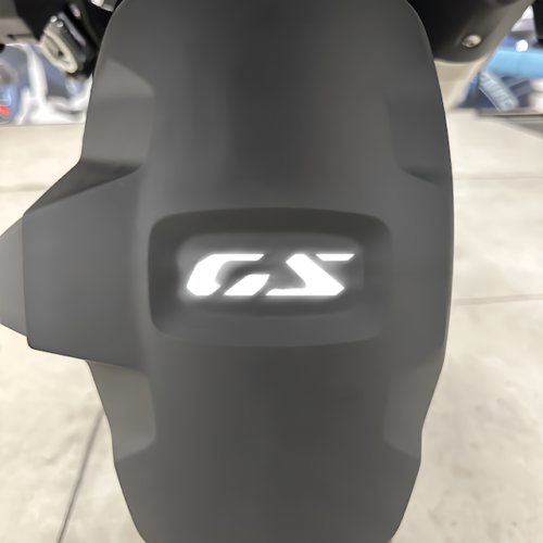 B02BMWREARREFGSLOGO2