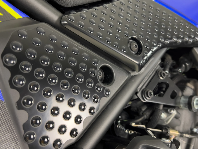 B15GRIPPAD.YAMAT72024