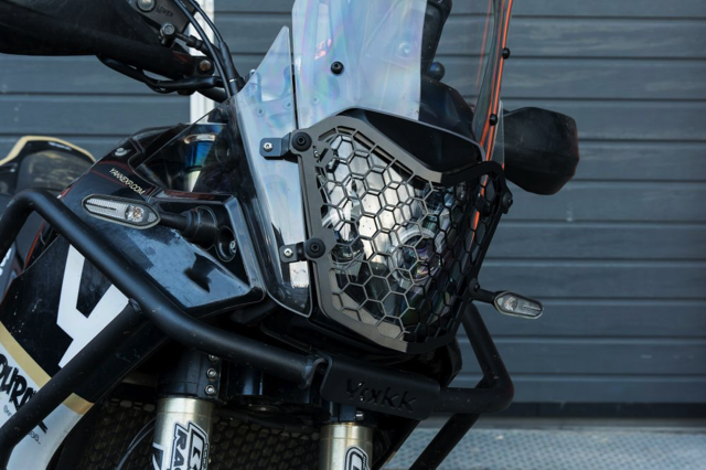 B27YAMAHAT7HEADLIGHTCOVER2