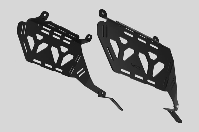 B27YAMAHAT7REARSIDECOVER2