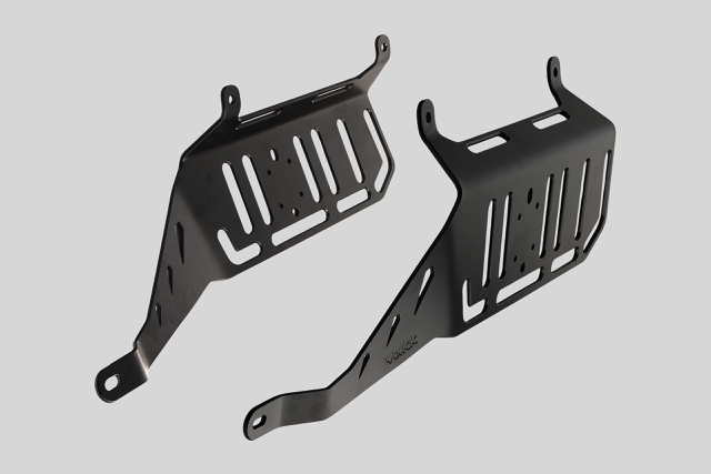 B27YAMAHAT7REARSIDECOVER