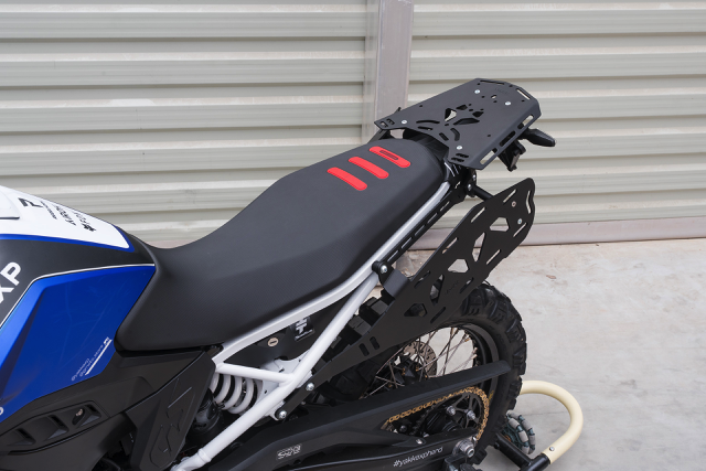 B27BMWF900GSRearRackLight
