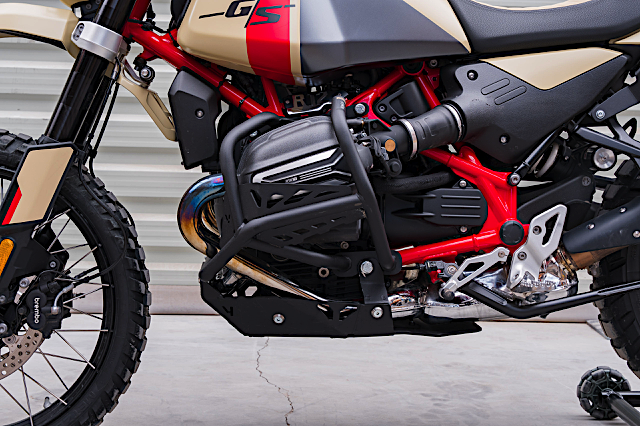 Yakk_BMW_R12GS_EngineGuard_Black_3