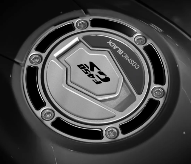 BMW_F450GS_FuelCapCover_blk2